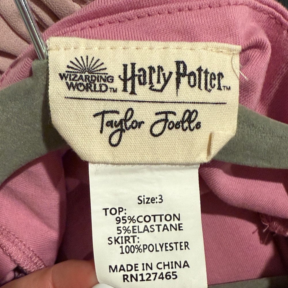 Taylor Joelle Hermione Granger™ Yule Ball Dress - Picture 7 of 8